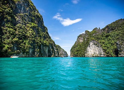 Phi Phi Maya & Khai Island